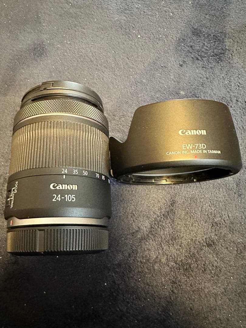Canon RF 24-105mm F4-7.1 IS STM レンズフード付き