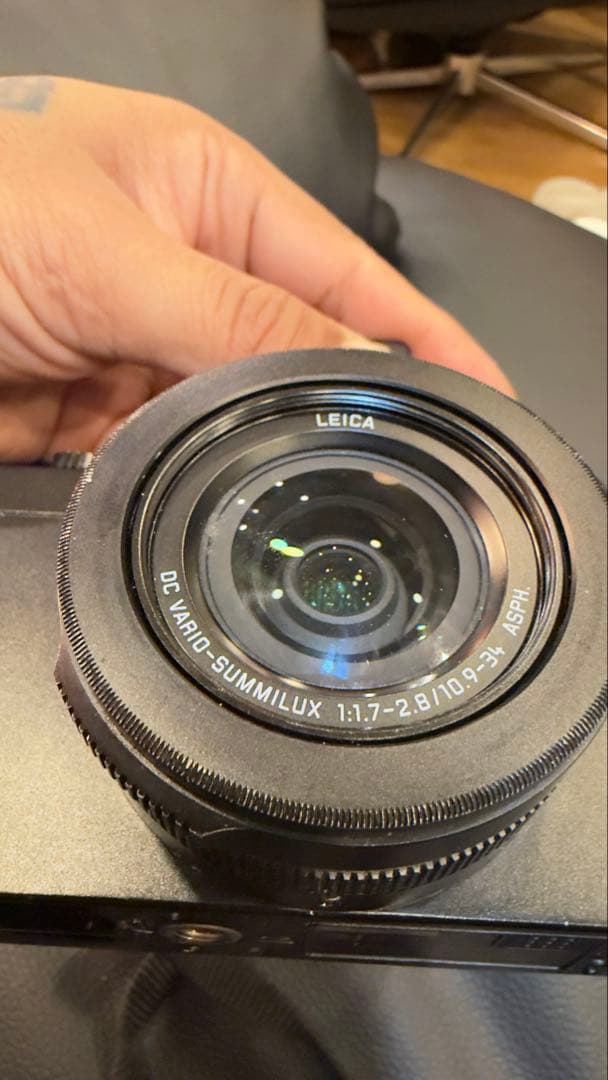 Leica D-Lux (Type 109)コンパクトデジタルカメラ ブラック