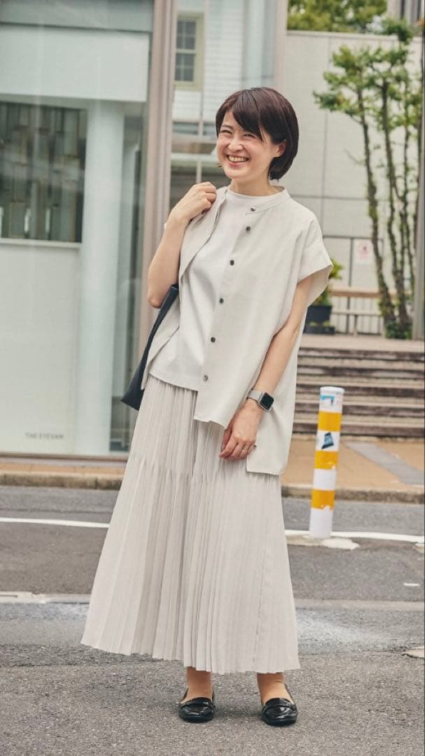 SOEJU ソージュ　ロングプリーツスカート　ライトグレー（85cm丈）