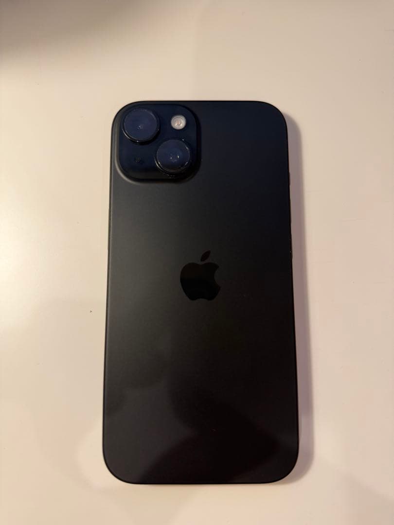 iPhone 15 128GB SIMフリー MTMH3J/A バッテリー87％