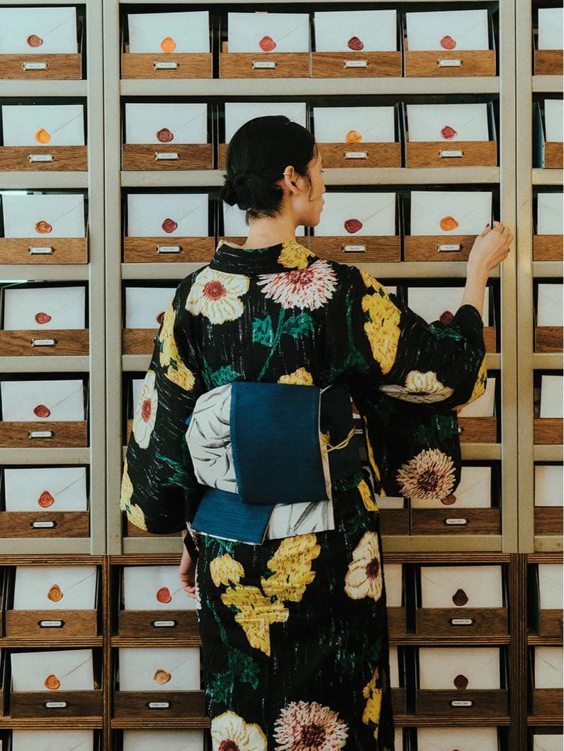 着物・浴衣 KEITAMARUYAMA Ameri BLACK FLOWER YUKATA