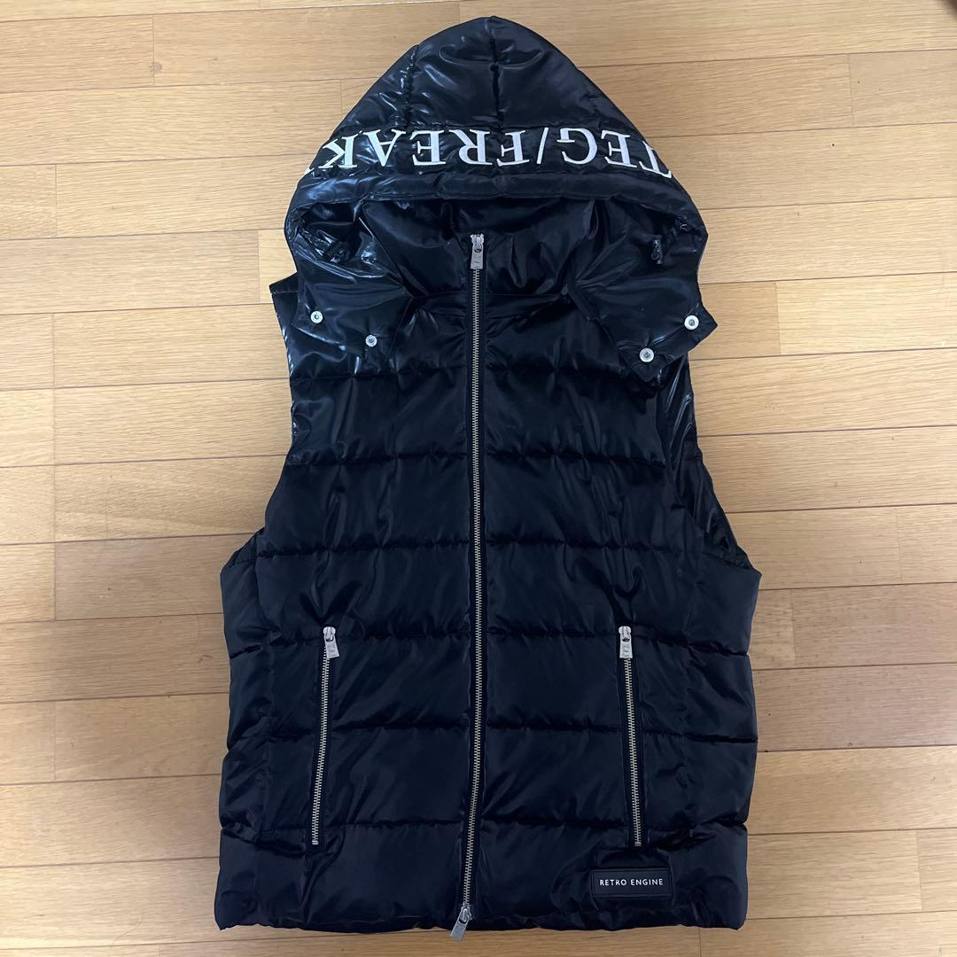 アダムスジャグラーダウンベスト