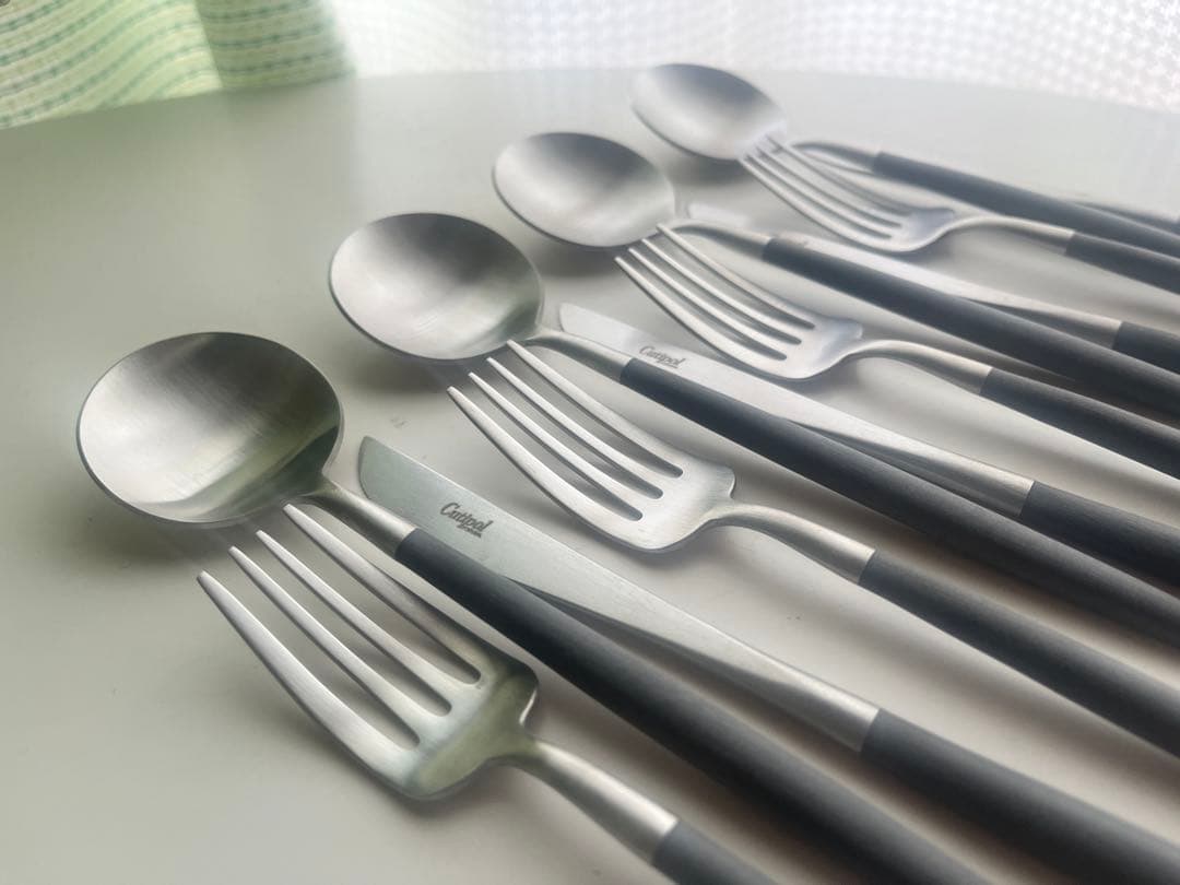 み*ん様 Cutipolデザートカトラリー4セットGOA