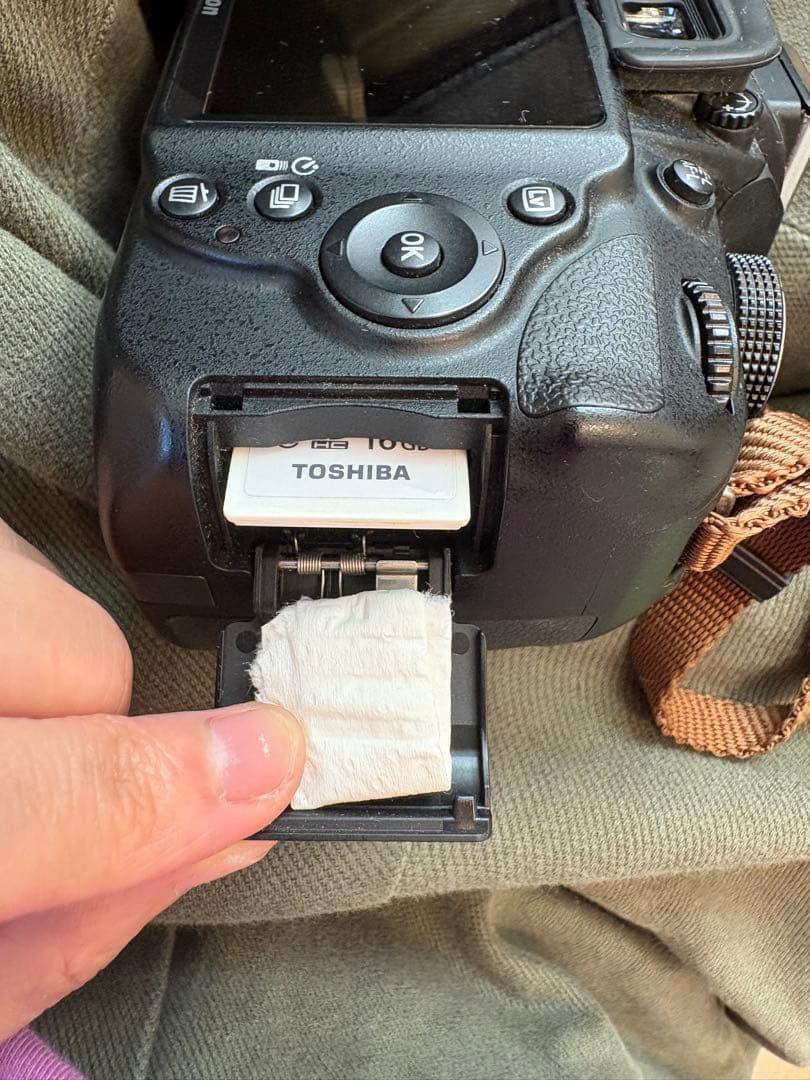 Nikon 一眼レフカメラ D3200 レンズ2本付き