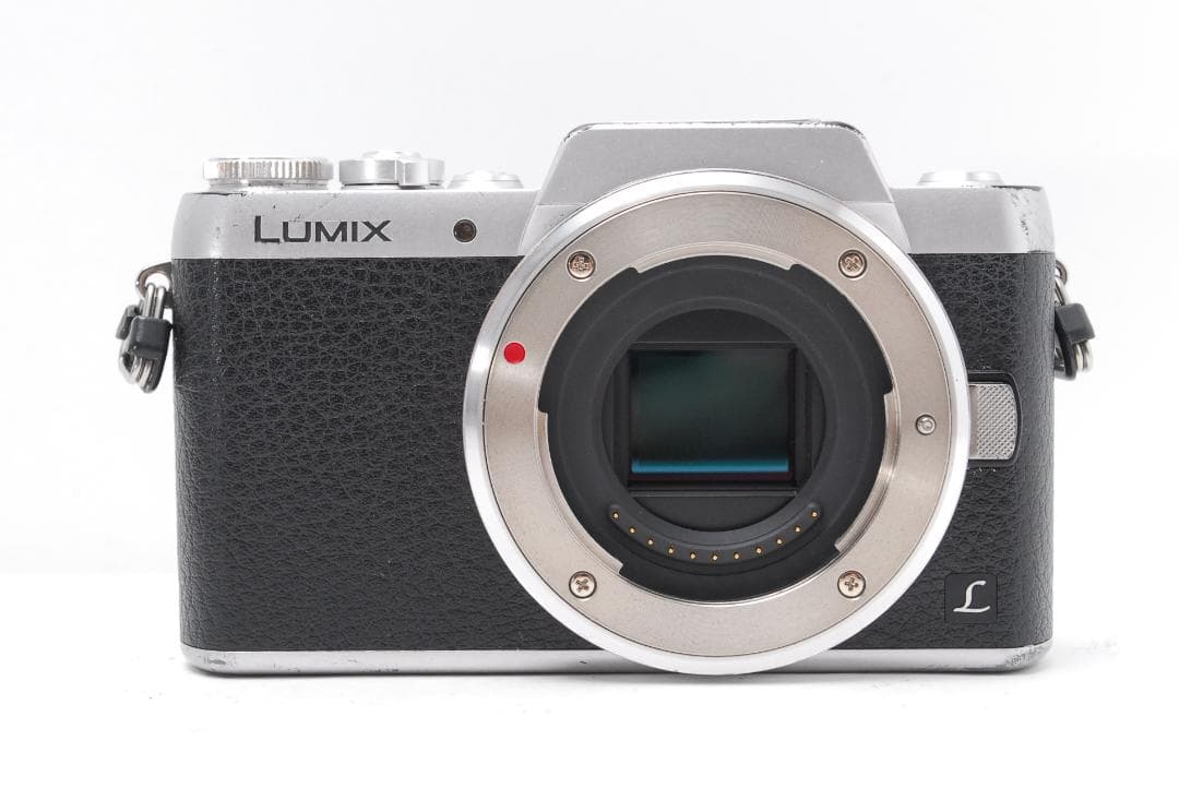 LUMIX DMC-GF7　WiFi搭載　スマホ転送　バリアングル液晶　自撮り