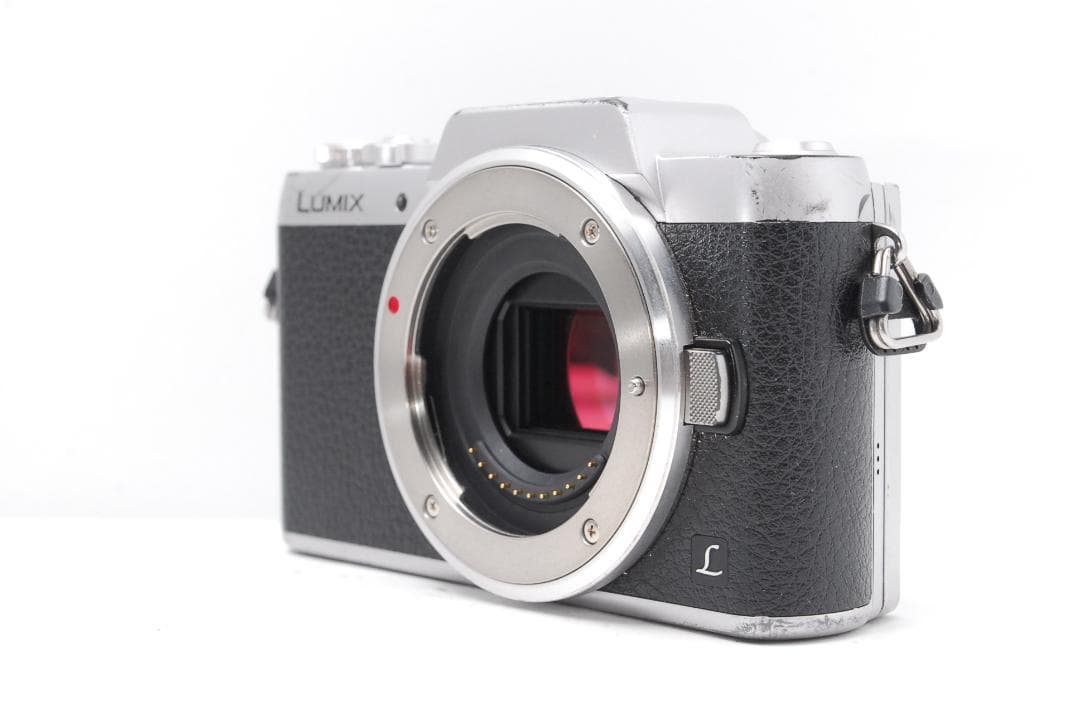 LUMIX DMC-GF7　WiFi搭載　スマホ転送　バリアングル液晶　自撮り