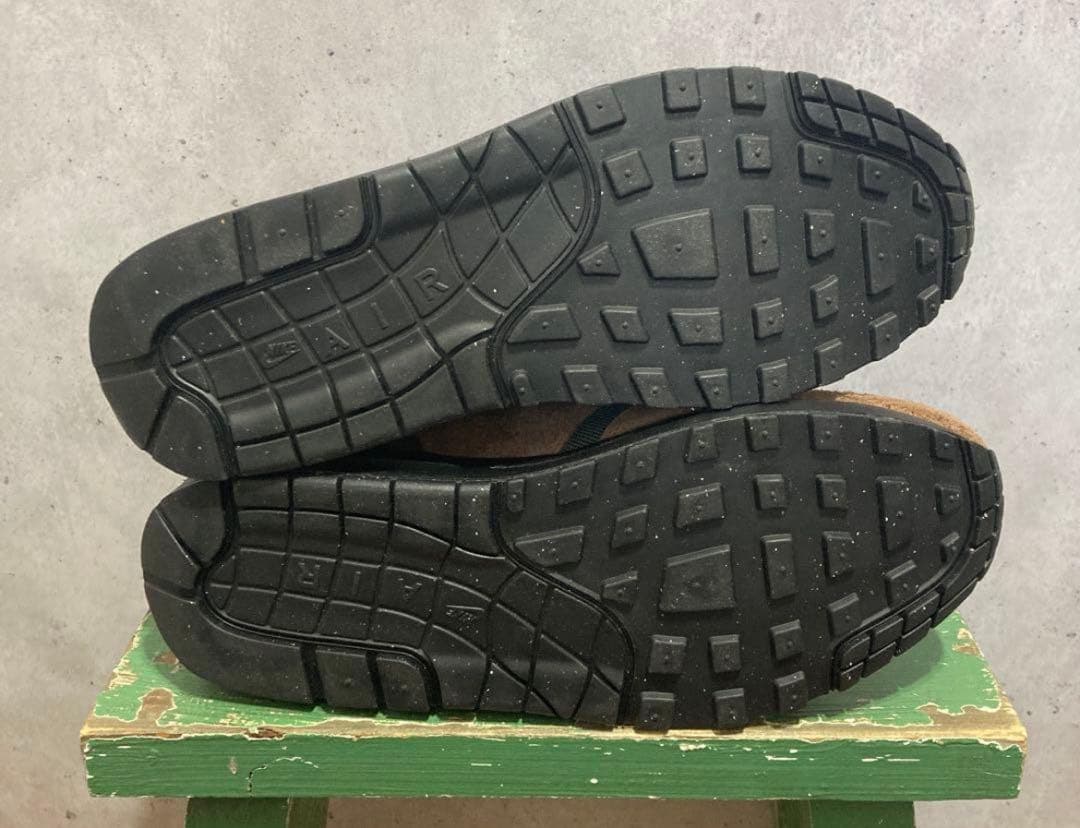 新品未使用　NIKE AIR MAX 1 ビーブロ　28cm