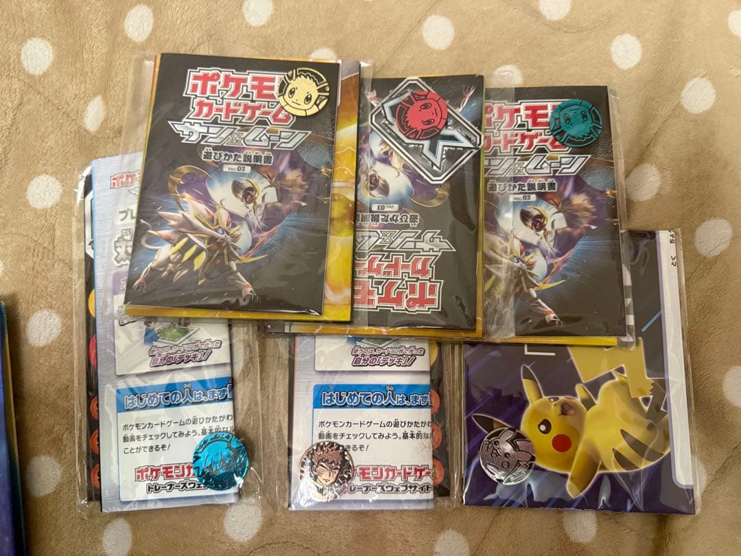 ポケモンバッジセット 約70個