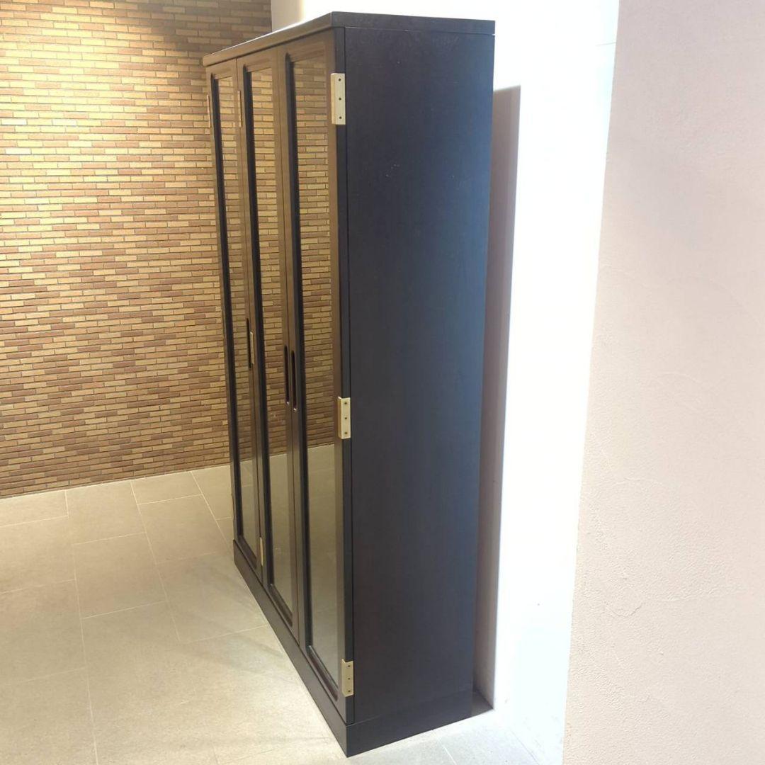 春真っ盛りセール◇美品　IDC大塚家具　書棚/本棚　飾り棚　ガラス　キャビネット