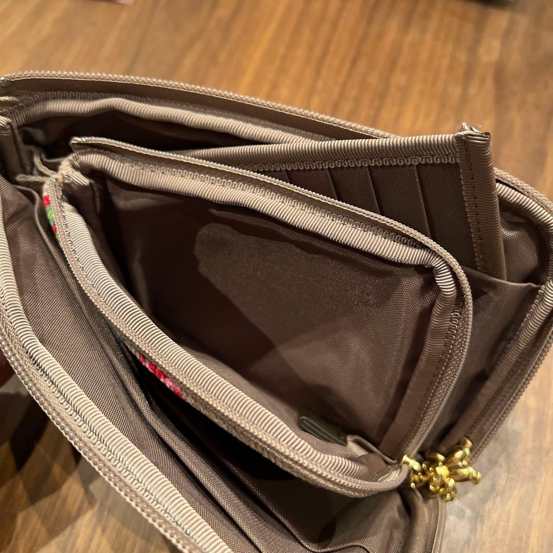 フェイラー　ハイジ　マルチケース　美品！！