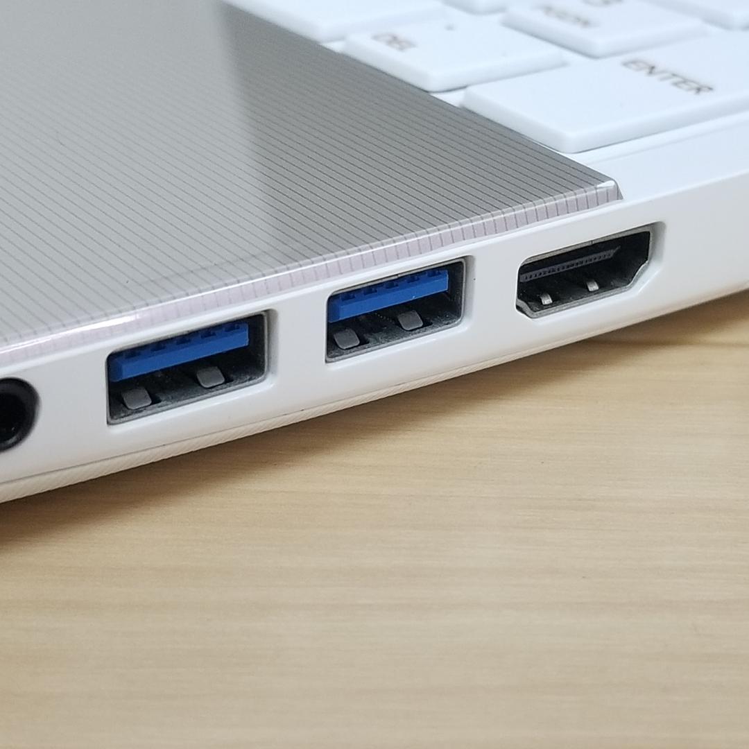 新品SSD スピード発送 即使用可ノートPC TOSHIBA(E0083)