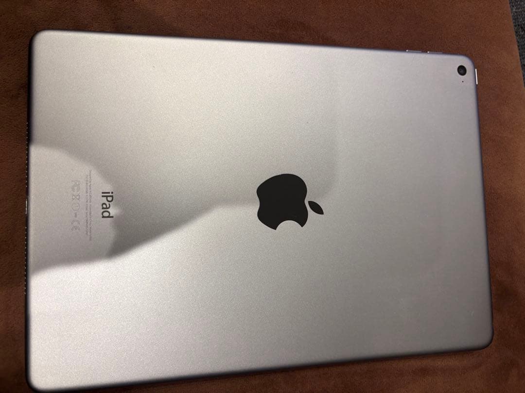 Apple iPad air2 128G シルバー 本体 WIFIモデル