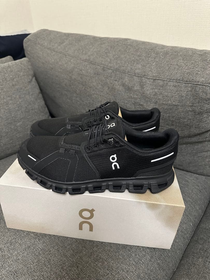 新品　on Cloud オン スニーカー クラウド6 26.5