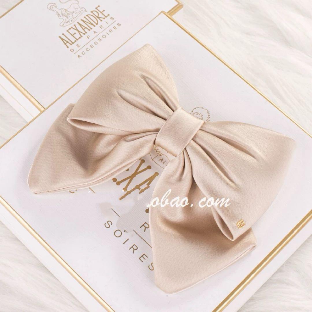 【新品未使用】　新品アレクリポンバレッタ　ベージュ