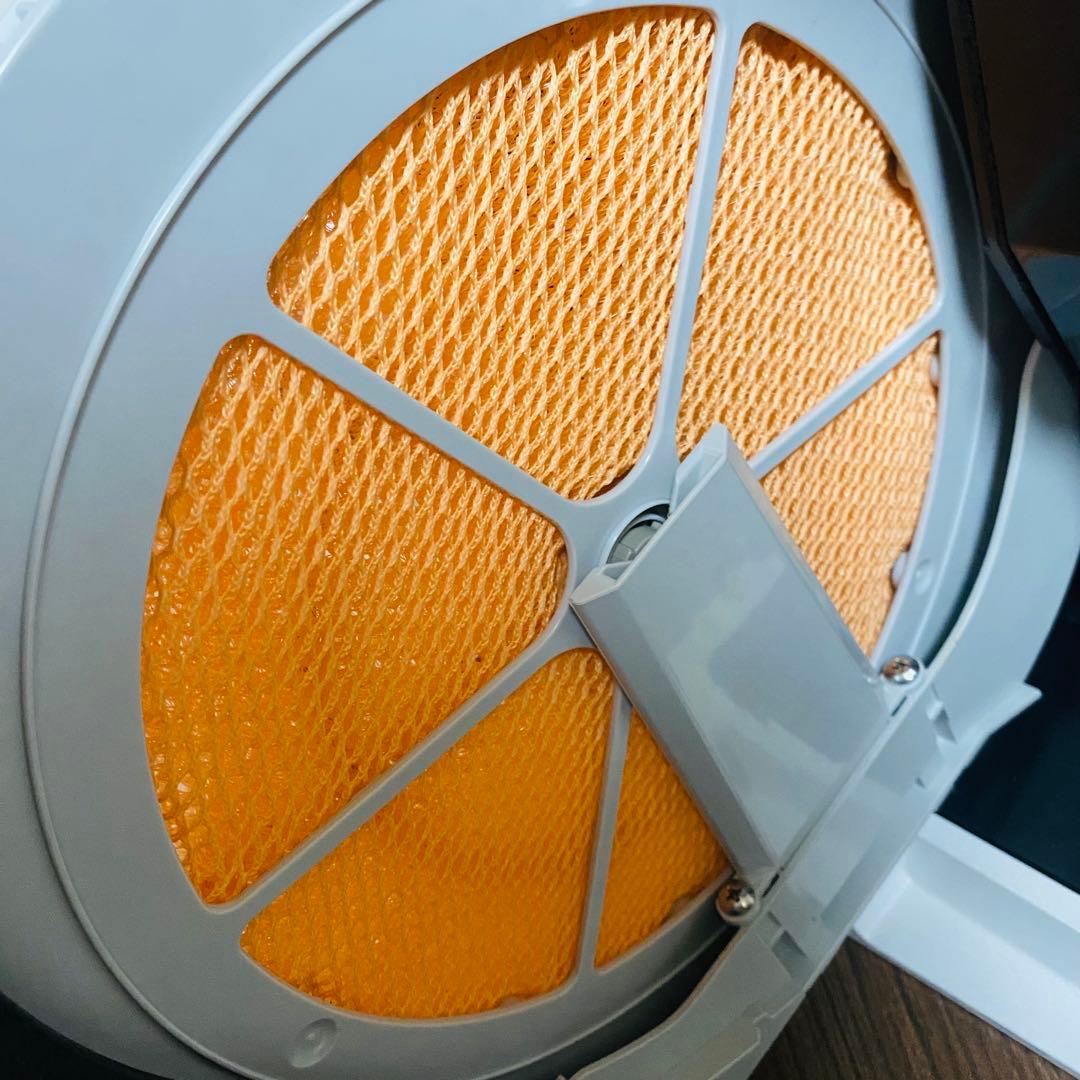 【ほぼ未使用】ダイキンDAIKIN ACK70W-W ストリーマ空気清浄機　美品