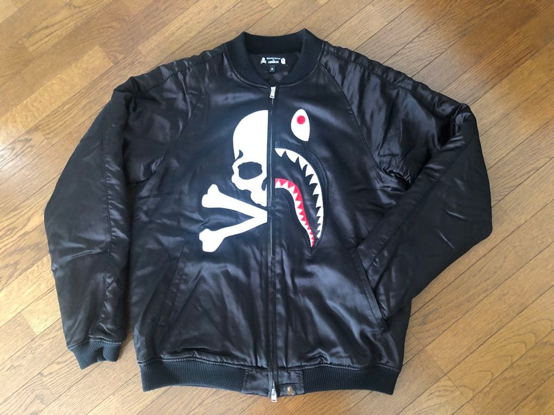 美品　エイプ×マスターマインド　20SS スカルシャーク刺繍スーベニアジャケット