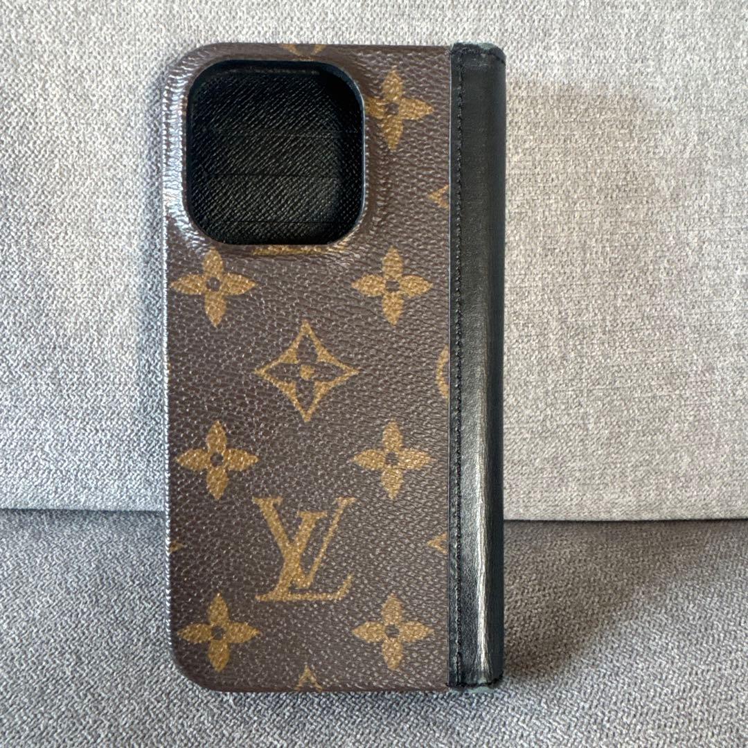 LOUIS VUITTON ルイヴィトン IPHONE 15 PRO・フォリオ