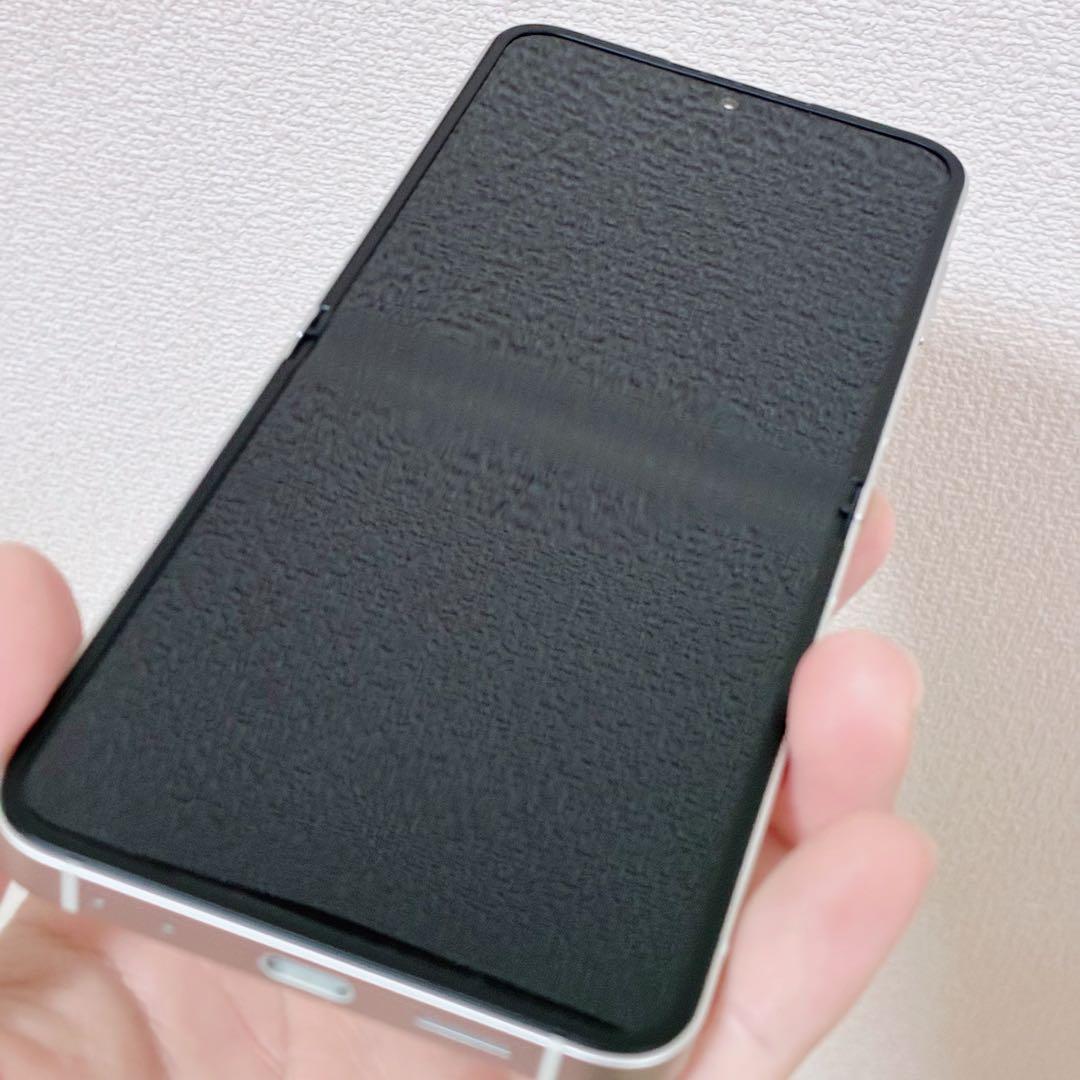 Galaxy Z Flip6 SIMフリー ホワイト 国内版