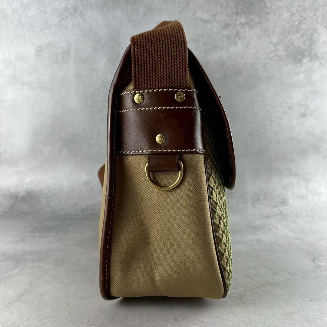 Ken117様 ハンティングワールド　メッセンジャーバッグ