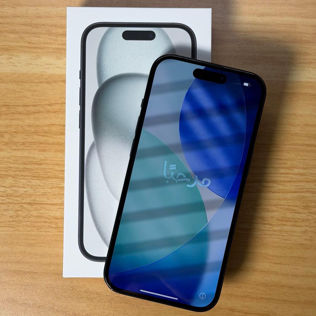 Apple iPhone 15 128GBブラック SIMフリー