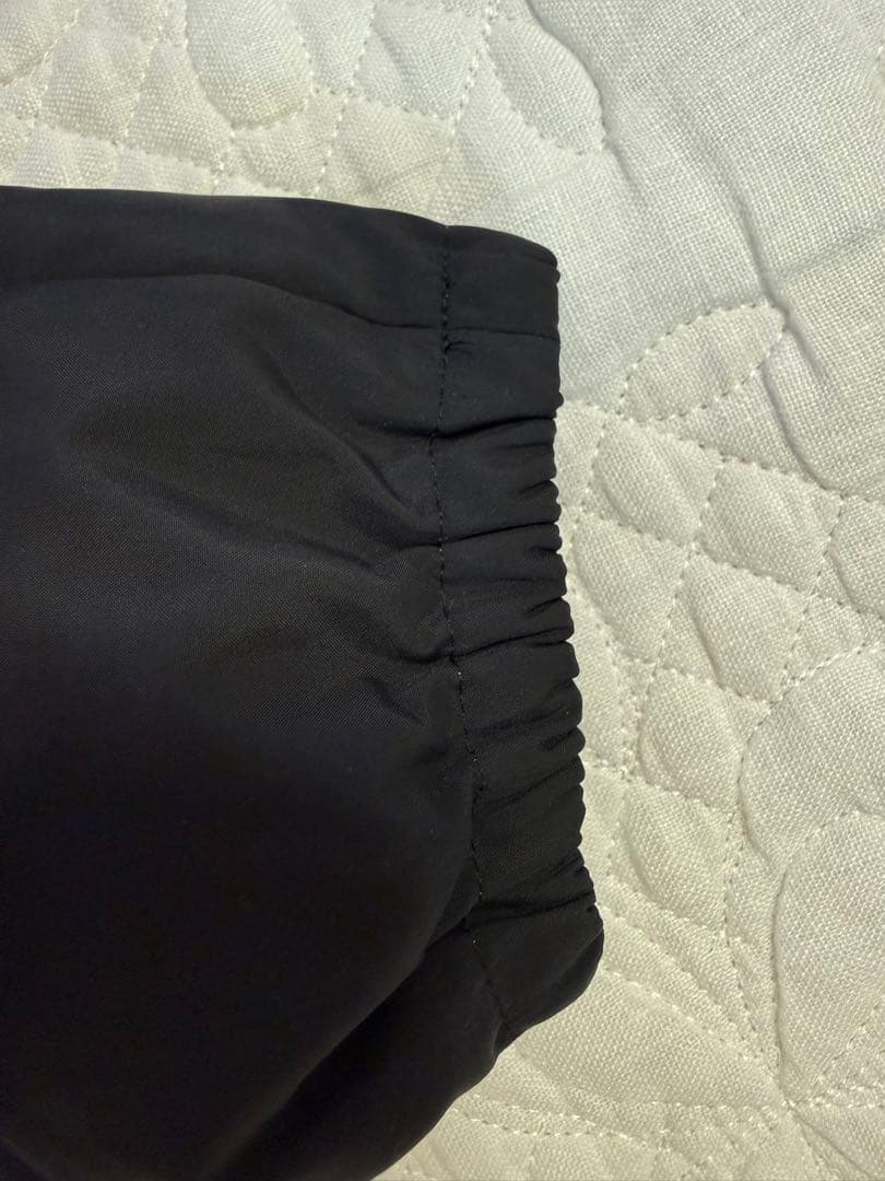 ブルーレーベルクレストブリッジ　リバーシブルダウンジャケット