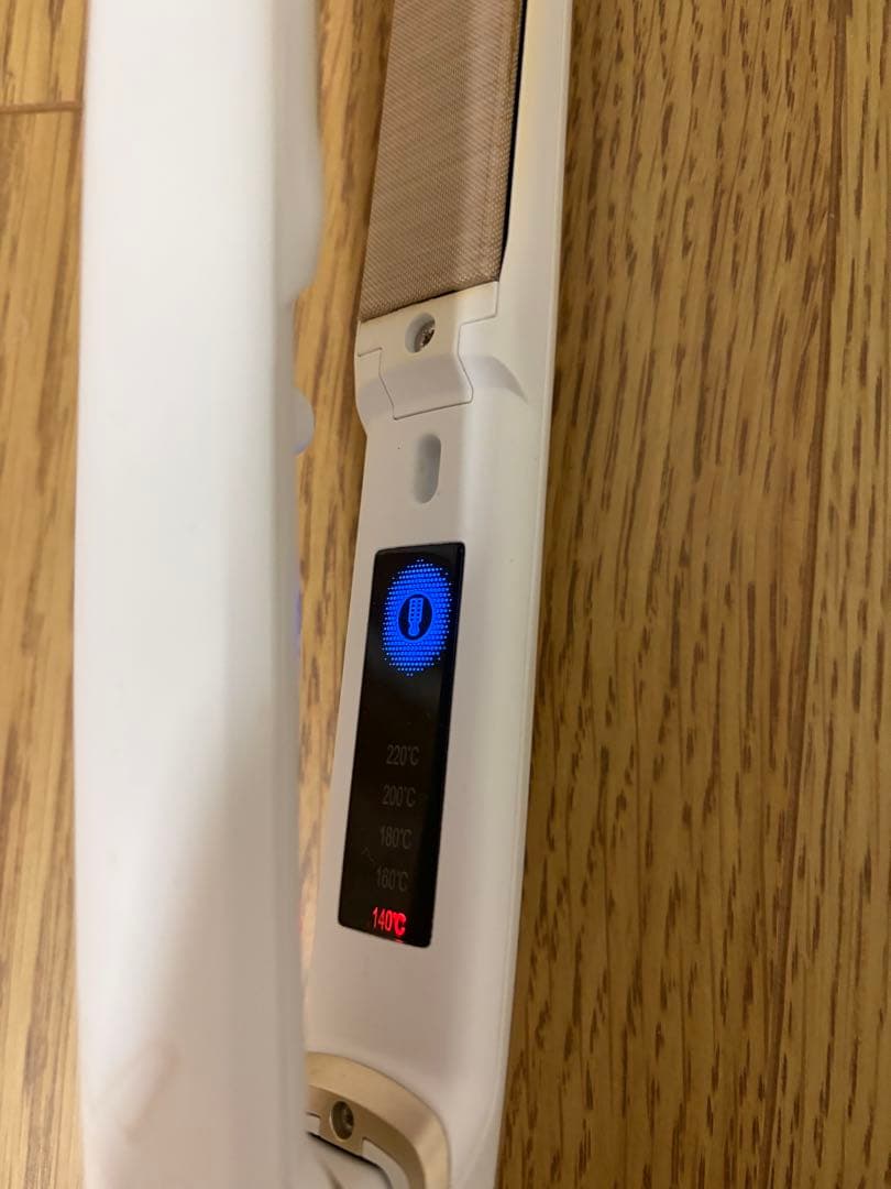 キヌジョ　kinujo ストレートヘアアイロン