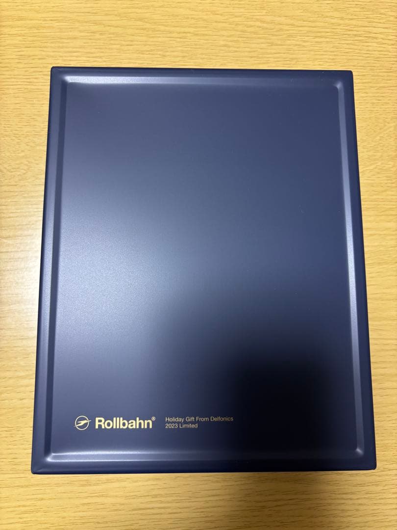 ミ*ン様 【ロルバーン】Rollbahnホリデー缶2点セット