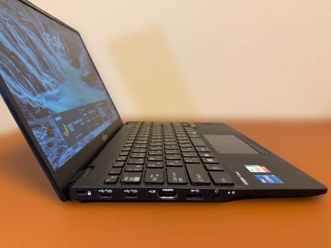 富士通LIFEBOOK U9311 i5-1135G7 8G-512G美品
