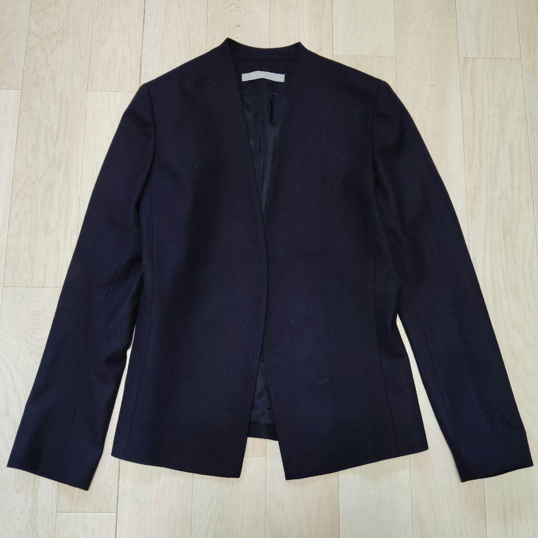 セオリーリュクス　パンツスーツ　高級ウール　ストレッチ　美品　ネイビー　L相当