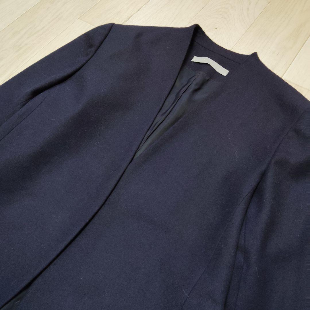 セオリーリュクス　パンツスーツ　高級ウール　ストレッチ　美品　ネイビー　L相当