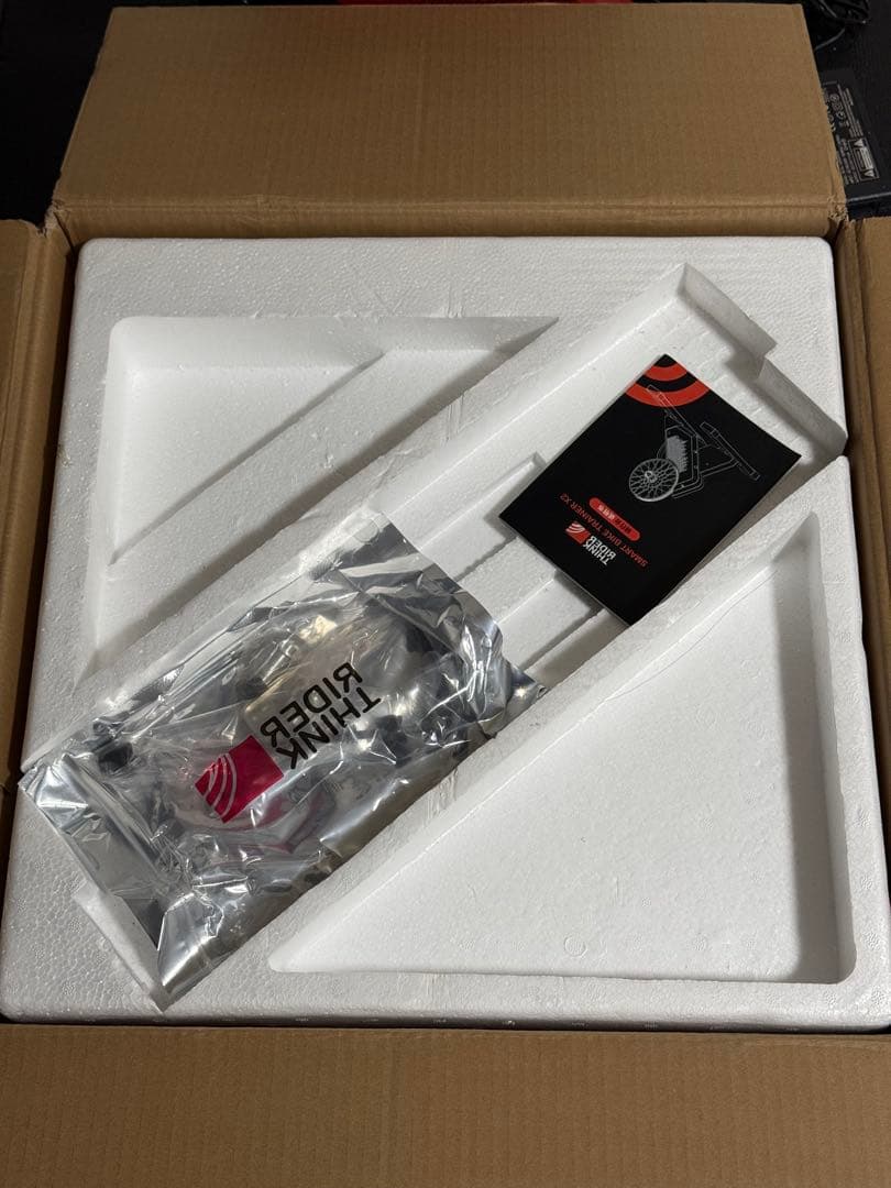 THINKRIDER x2-2 スマートトレーナー 固定ローラー