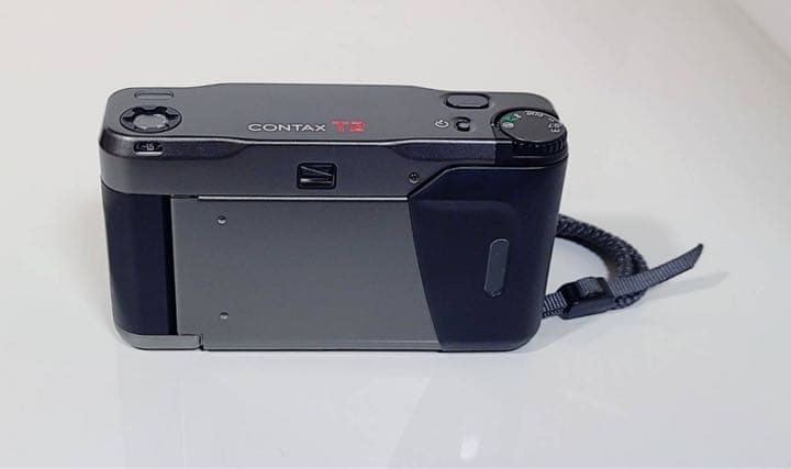 新品レア稀少コンタックスcontax t2動作確認済Kyoceraチタンブラック