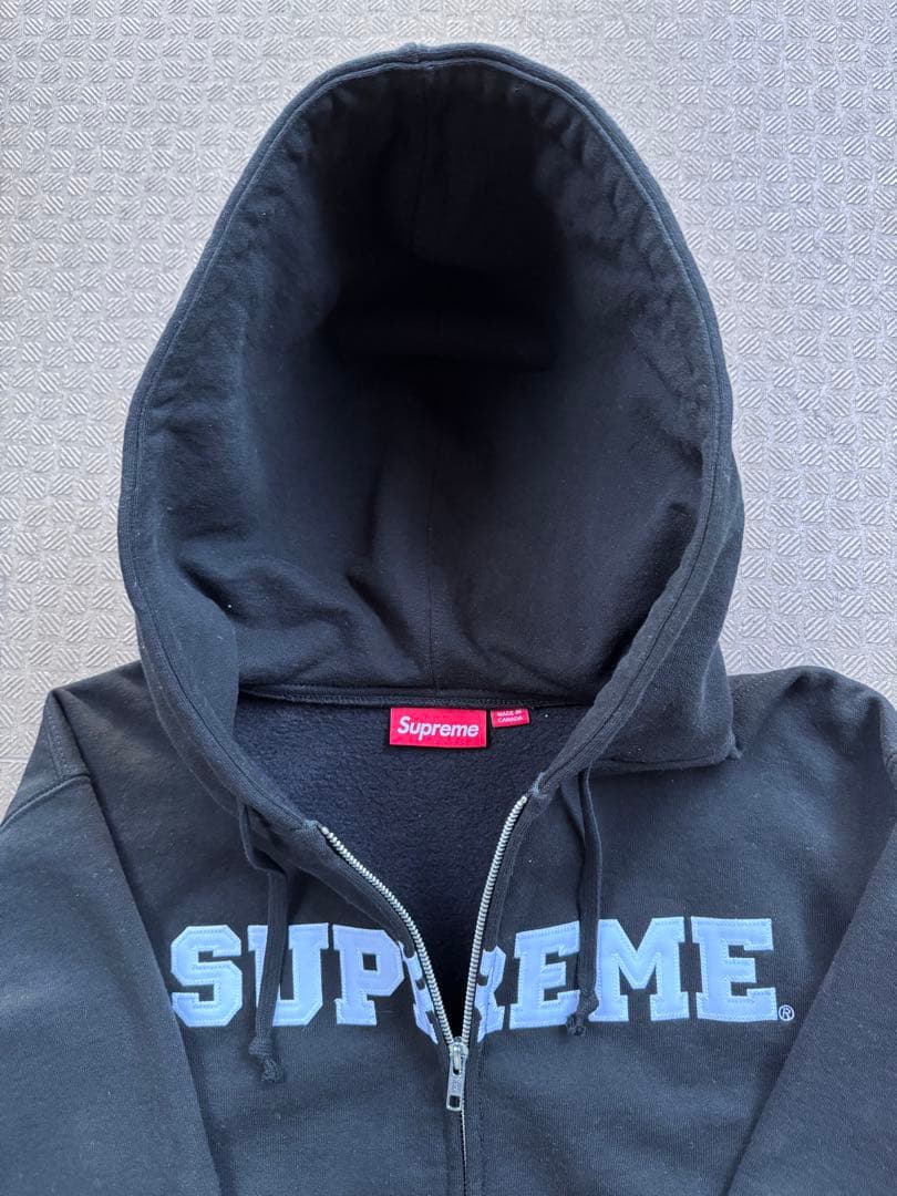 トップス SUPREME zip hoodies