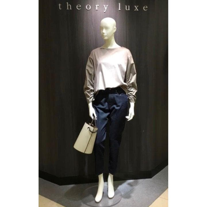 新品未使用タグ付✨️セオリーリュクス 異素材ギャザー長袖ブラウス 38 白