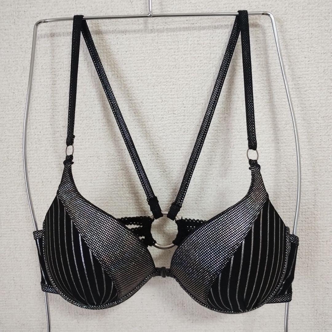 d.i.a.　見せブラ　☆シルバーストライプ☆ホログラム☆フロントホック