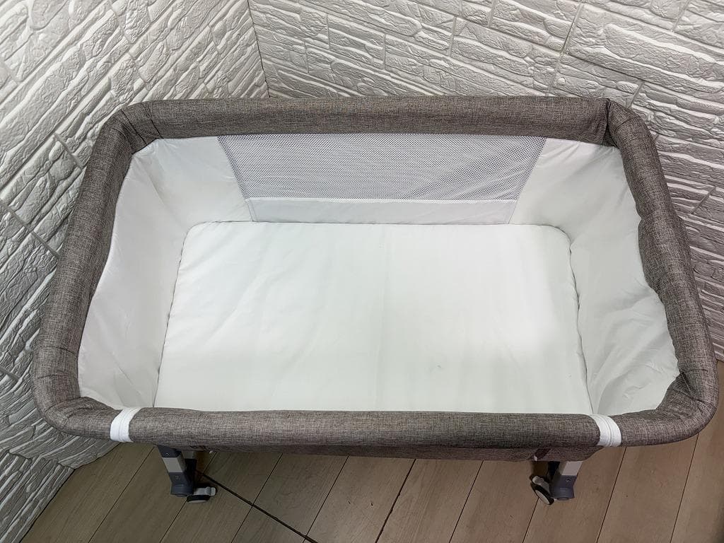 ラ*ー様 未使用 ベビーベッド 折りたたみ 高さ調整 ベッドサイド 添い寝