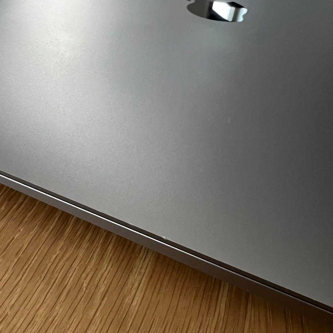 MacBook本体 MacBookAir2020 13in Corei7/16GB /1TB SSD