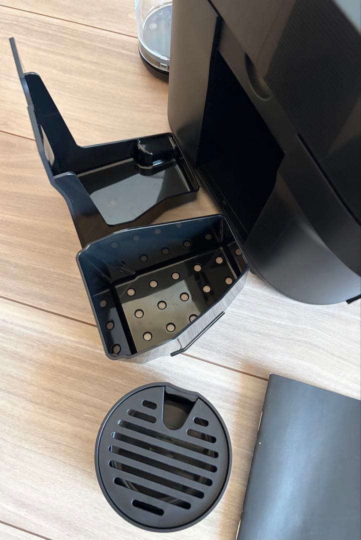 ネスプレッソ　VERTUO カプセル式コーヒーメーカー　GDV2 ブラック