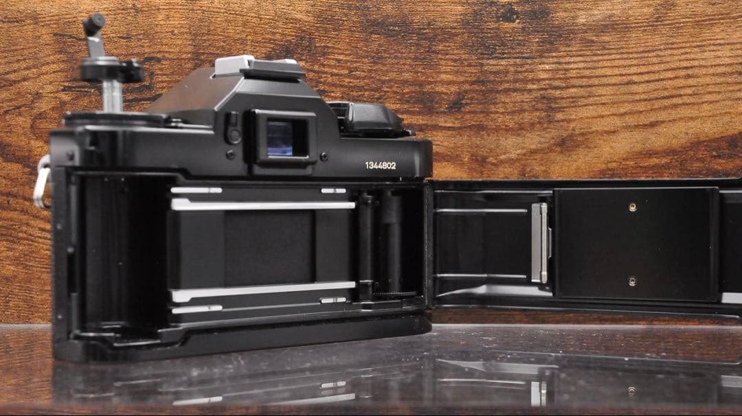 フイルムカメラCanon A-1 FD 50mm f/1.8 動作品