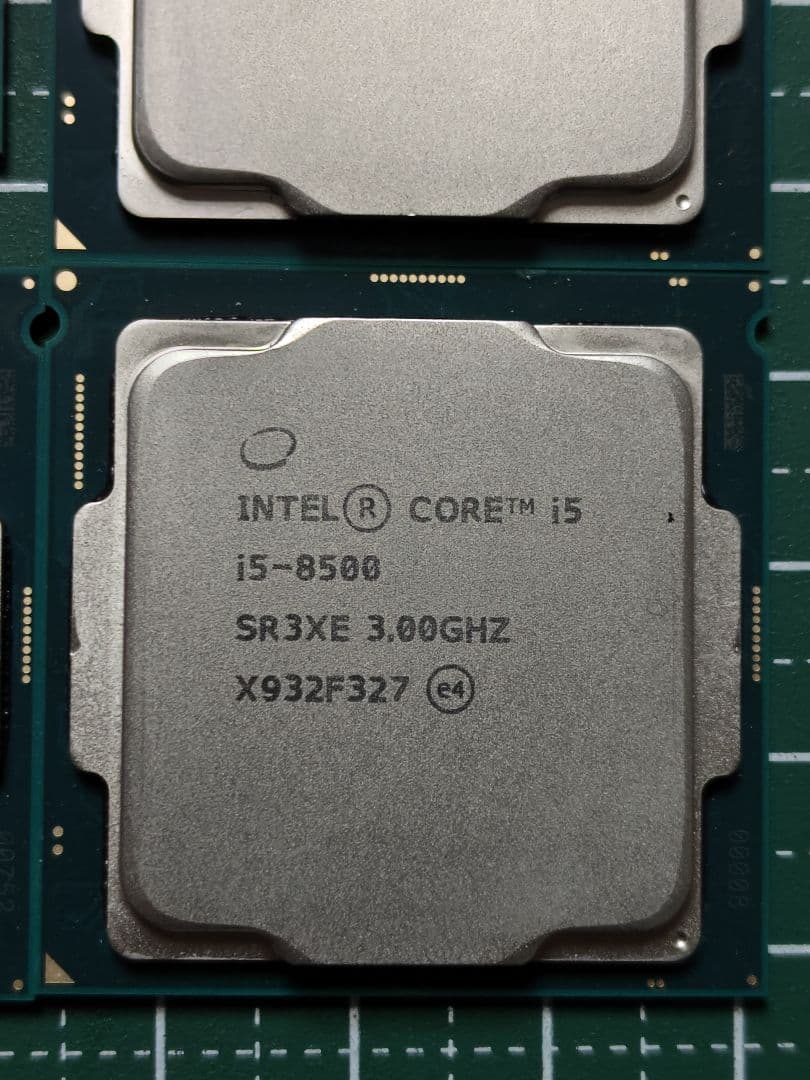 Intel Core i5 8500 3個,8500T 1個