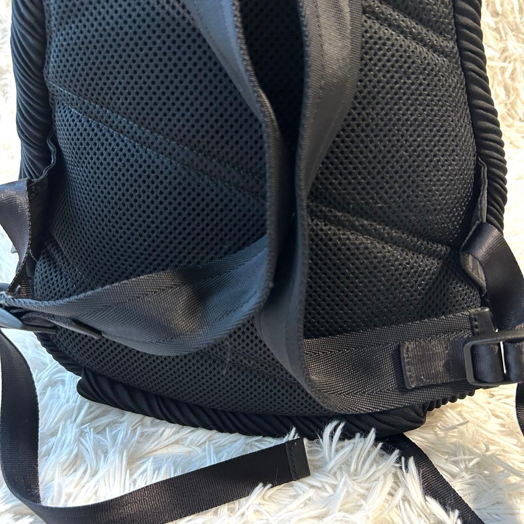 プリーツプリーズ イッセイミヤケ バイアス リュック バックパック ブラック