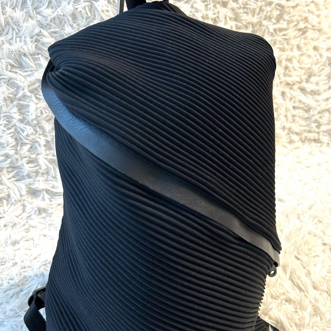 プリーツプリーズ イッセイミヤケ バイアス リュック バックパック ブラック