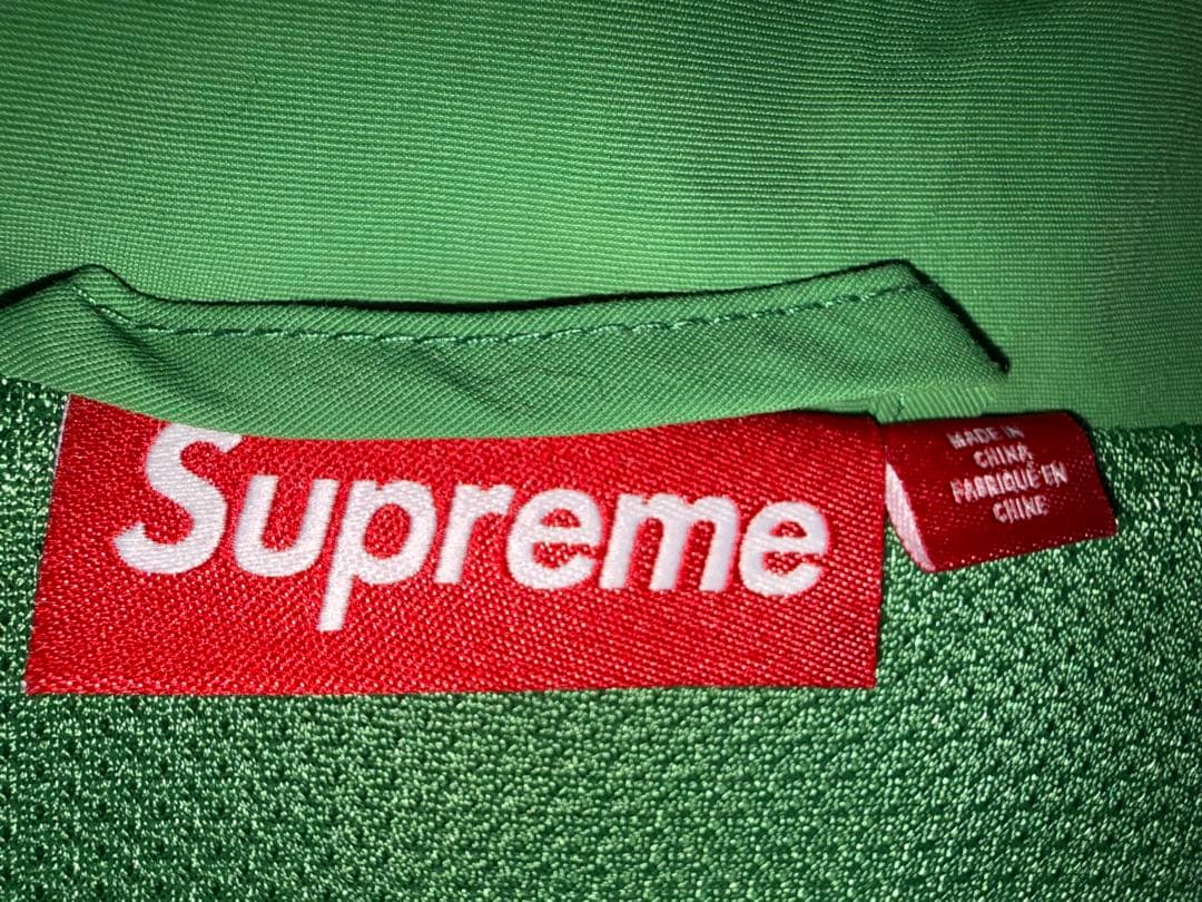 ざ*き様 SUPREME ナイロンジャケット【お値下げ可能！】