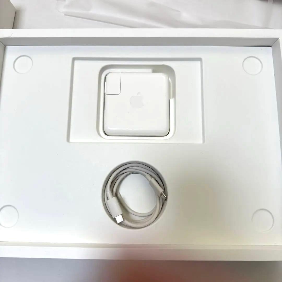 MacBook Pro 13 バッテリー89回　MagicMouse付
