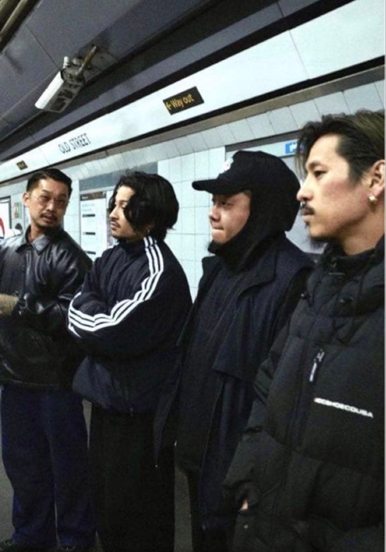 サ*ヌ様 常田大希さん着用　adilenium オーバーサイズ トラックトップ