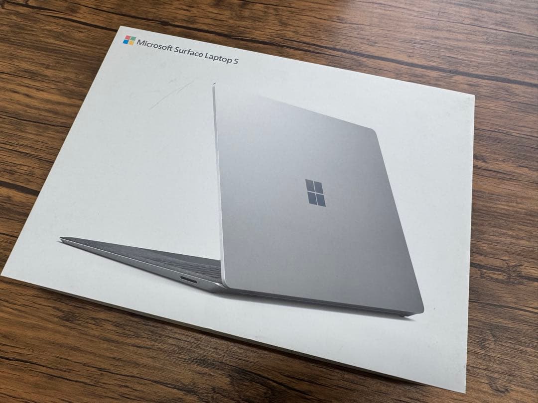 Microsoft Surface Laptop 5 シルバー　13.5インチ