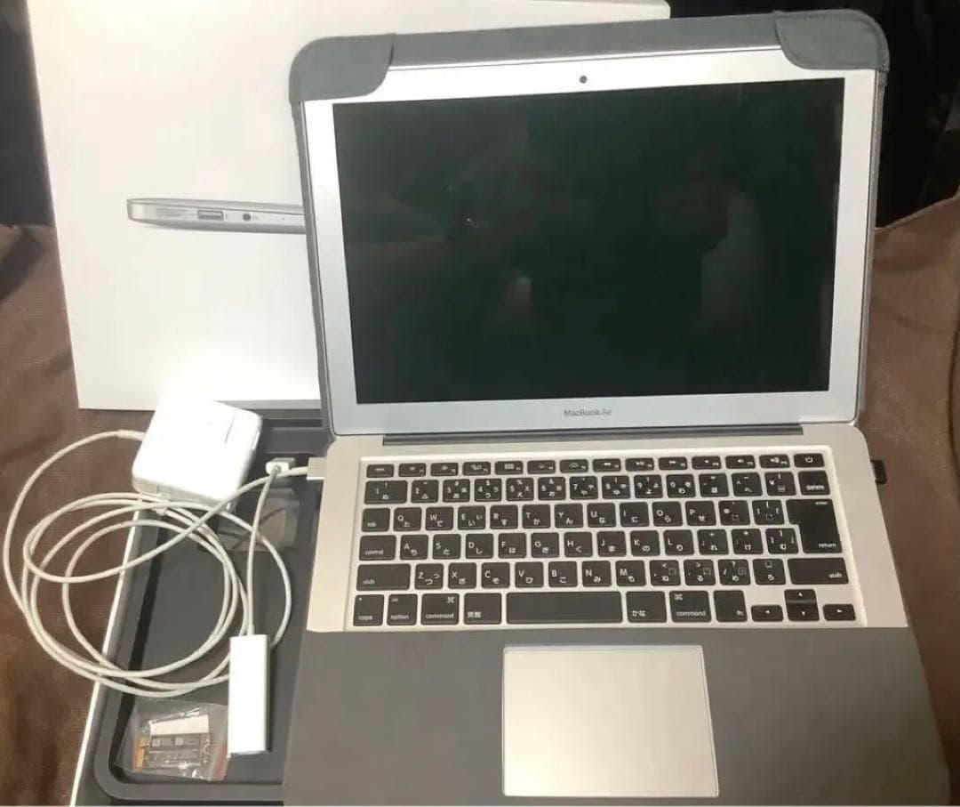 MacBookAir7.2 MJVG2J/A【訳アリ】WiFi子機付き