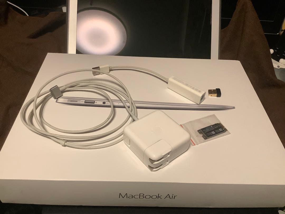 MacBookAir7.2 MJVG2J/A【訳アリ】WiFi子機付き