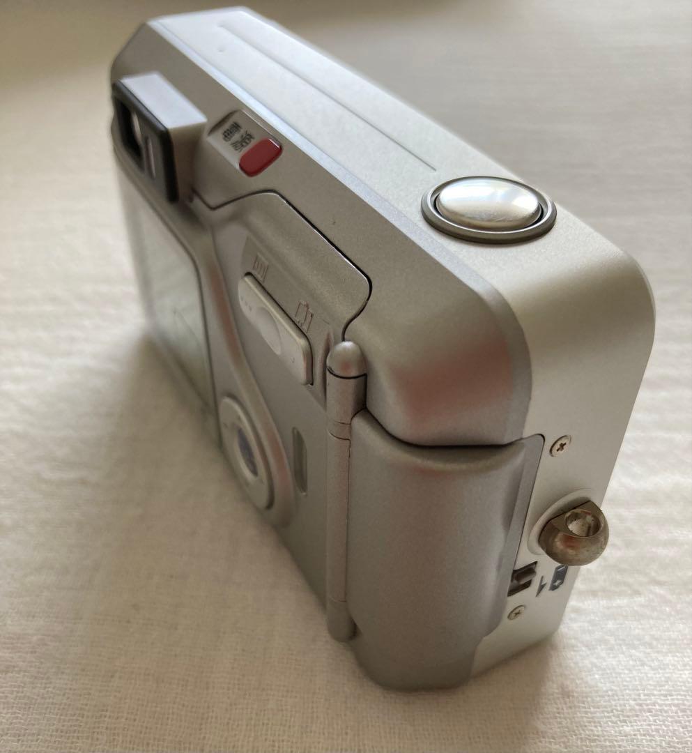 FUJIFILM 富士フイルム コンパクトカメラ Silvi Fiシルヴィ Fi