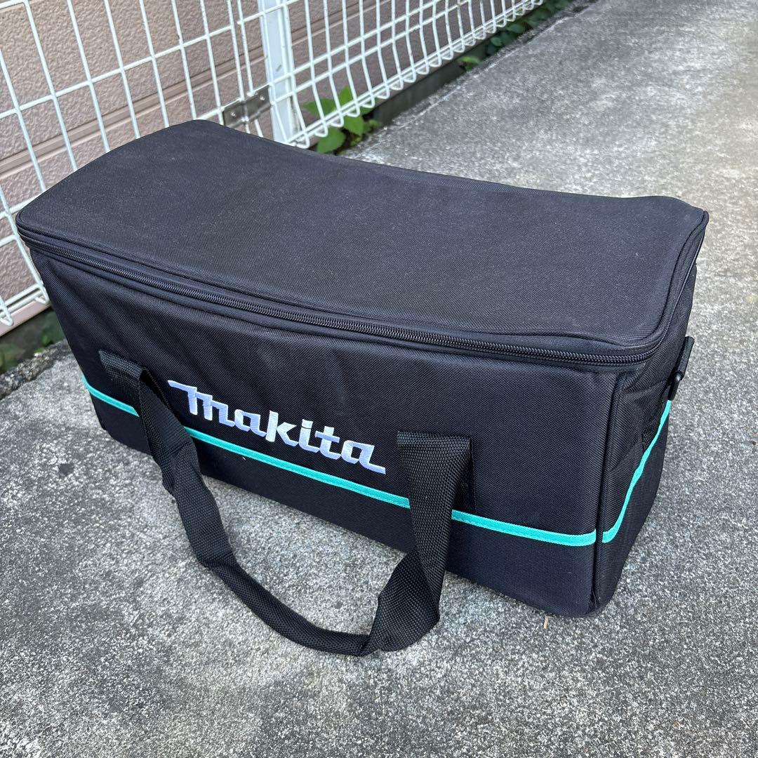 マキタ 18v コードレス掃除機　集塵機　付属品あり